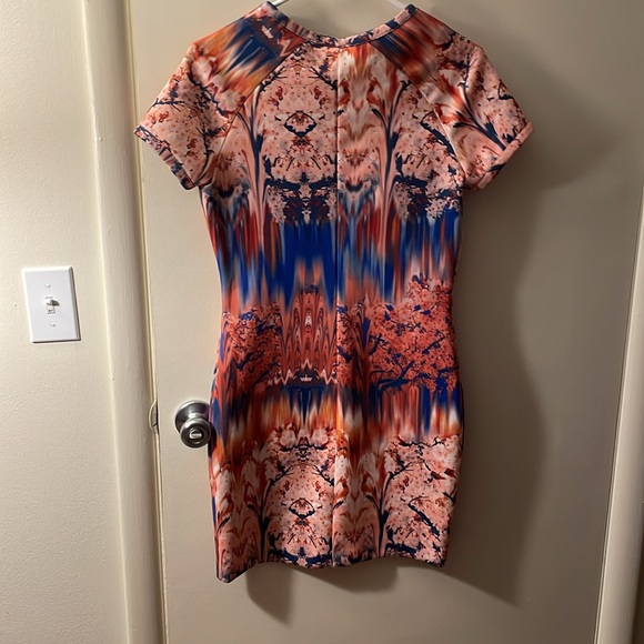 🛍️EUC ZARA mini dress sz.M (2p) - Picture 2 of 3